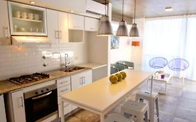 Duplex 2 Las Marias